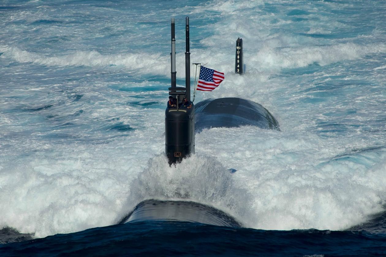 USS-Submarine-3